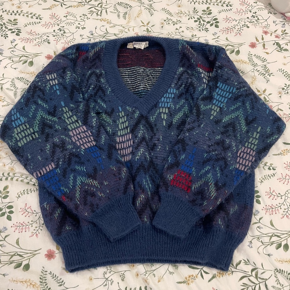 Colorful Patterned V-Neck Sweater